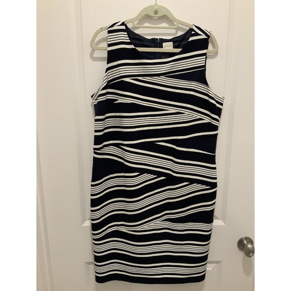 Chicos Dress Size 3 (XL) Women's Navy White Striped Sleeveless Zip Back Closure